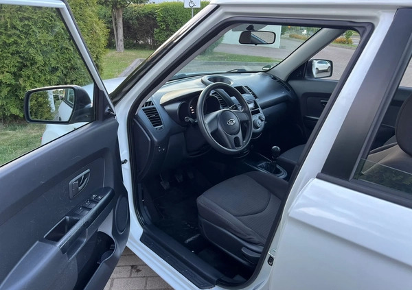 Kia Soul cena 21500 przebieg: 182599, rok produkcji 2009 z Wałbrzych małe 667